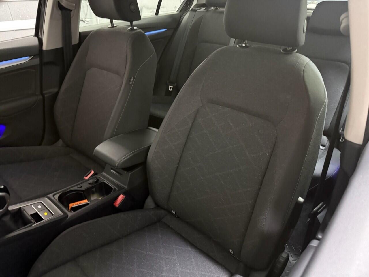 Volkswagen Golf view 15