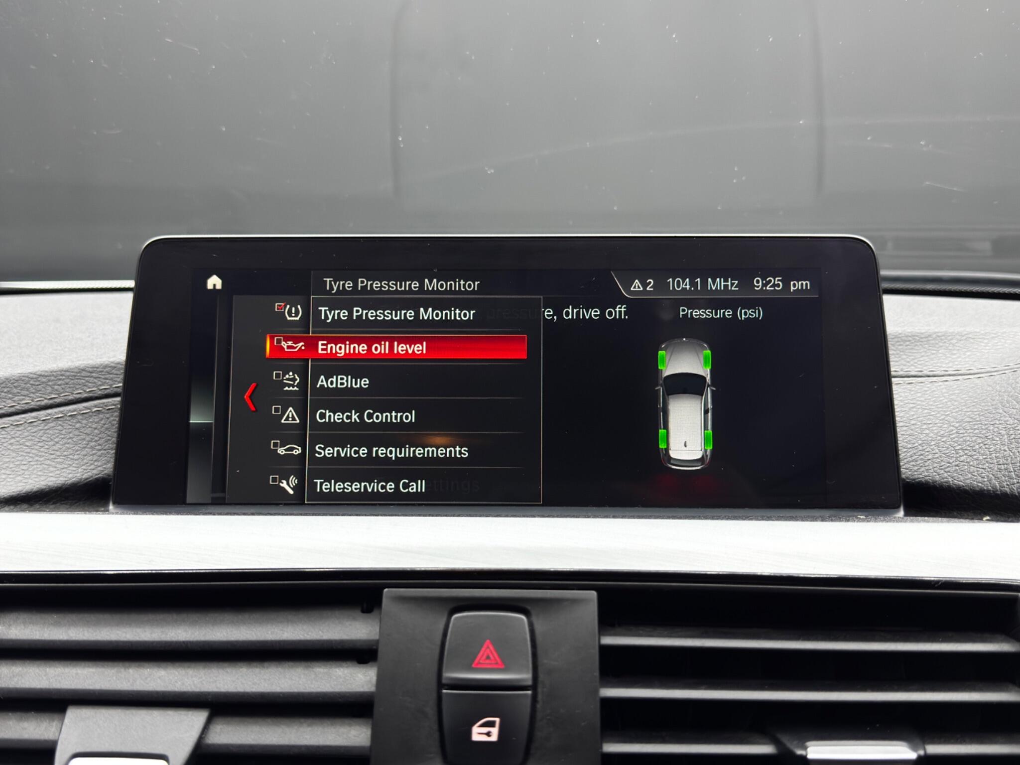 BMW 3 Series view 34
