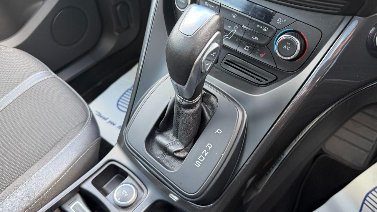Ford C-Max view 30