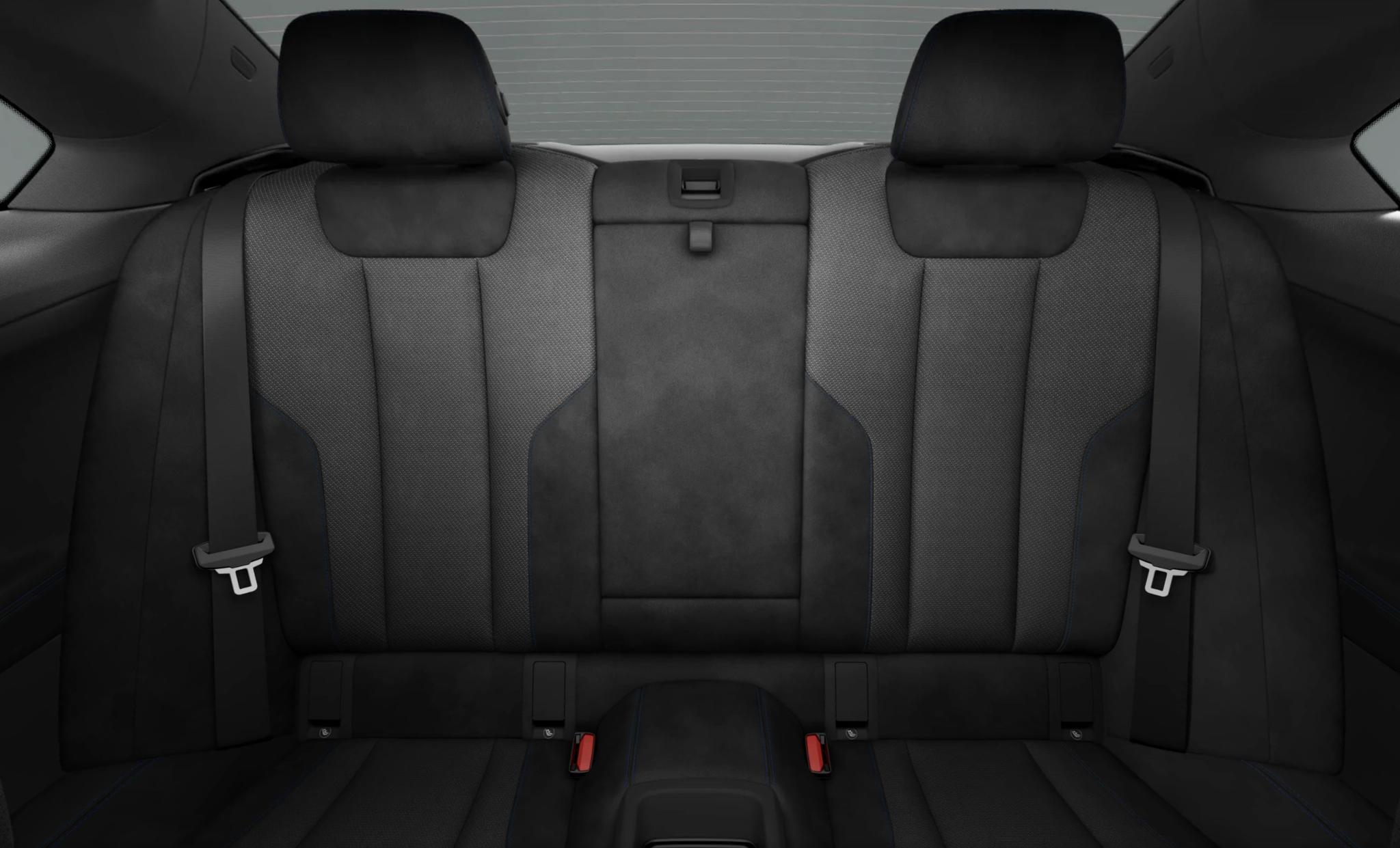 BMW 2 Series view 28