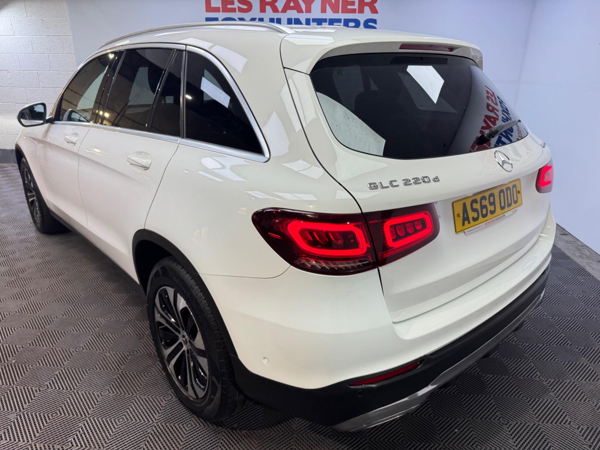 Mercedes-Benz GLC view 20
