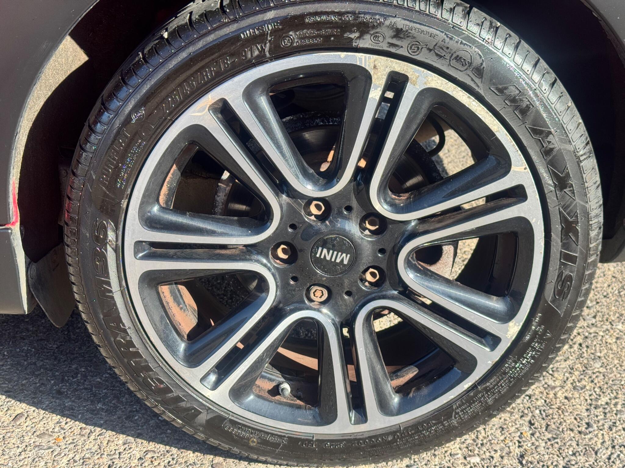 Mini Countryman view 29