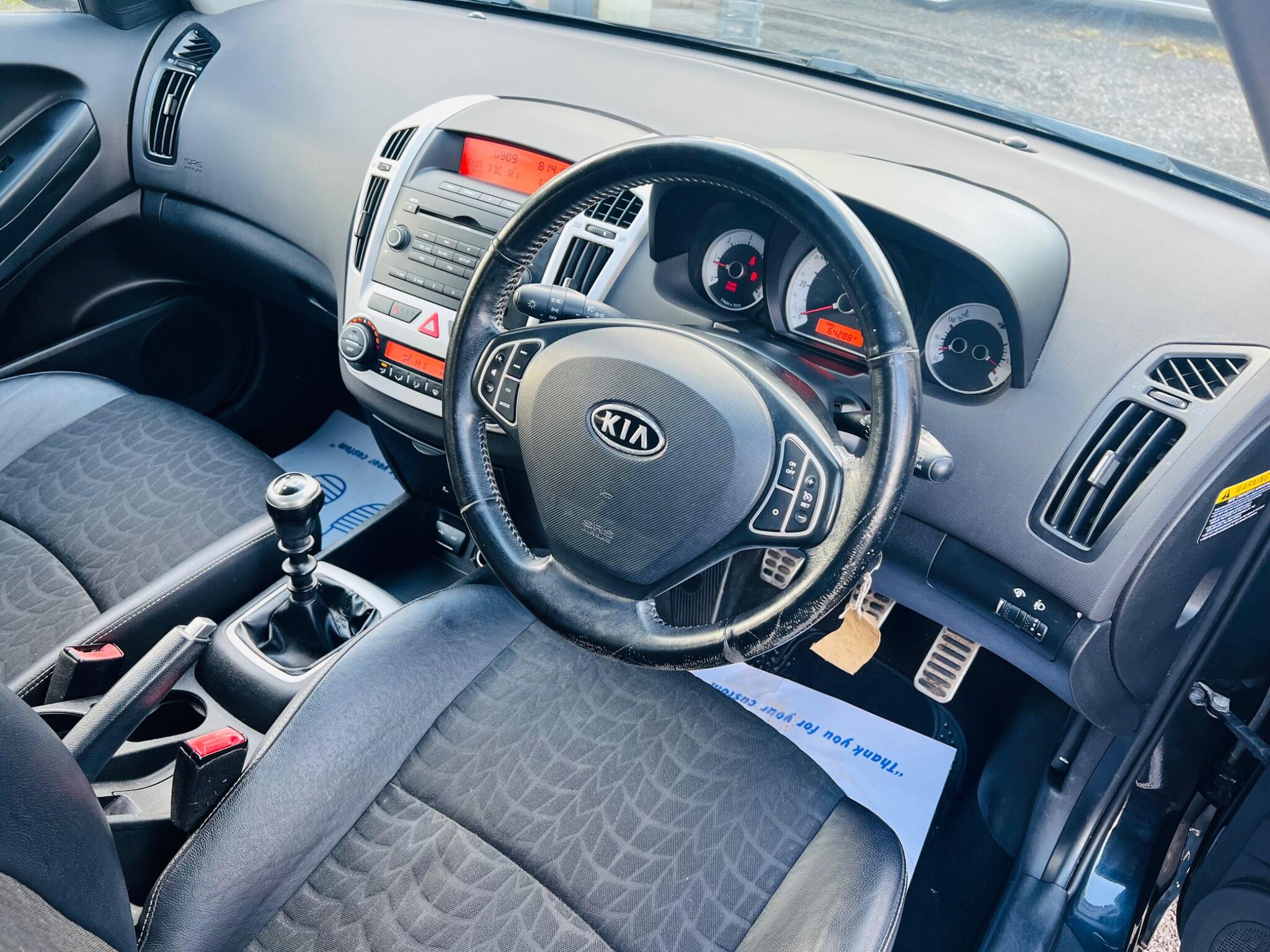2009 Kia ProCeed image 7
