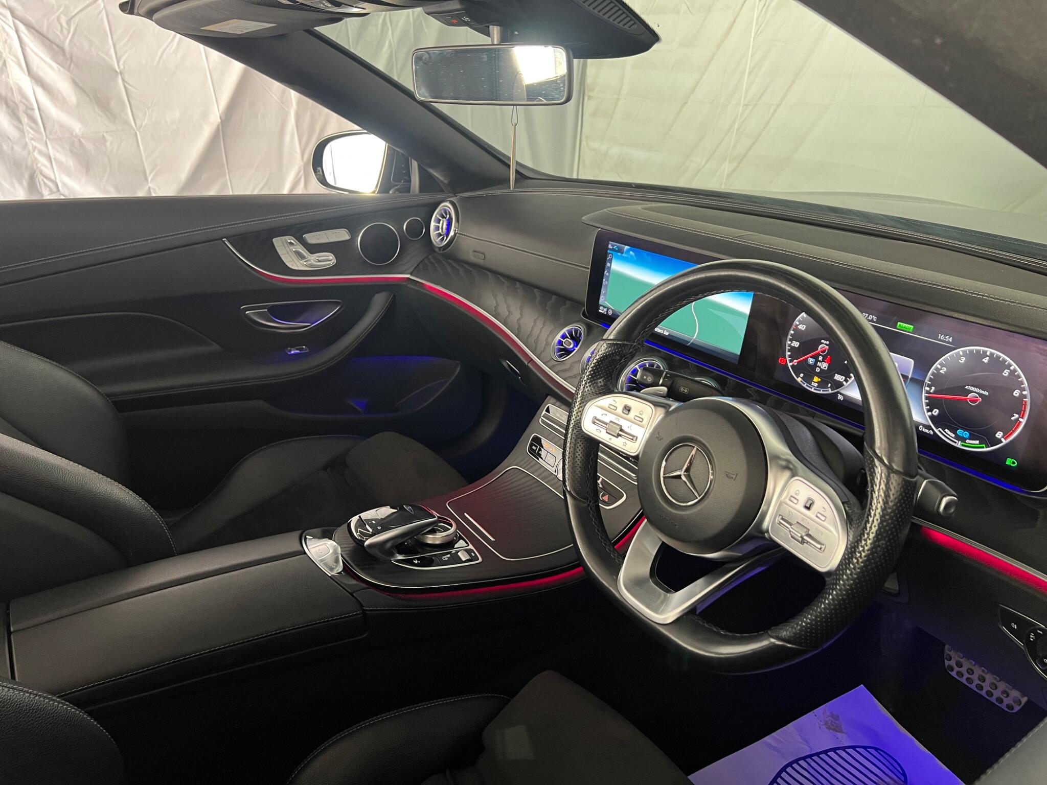 Mercedes-Benz E Class view 20