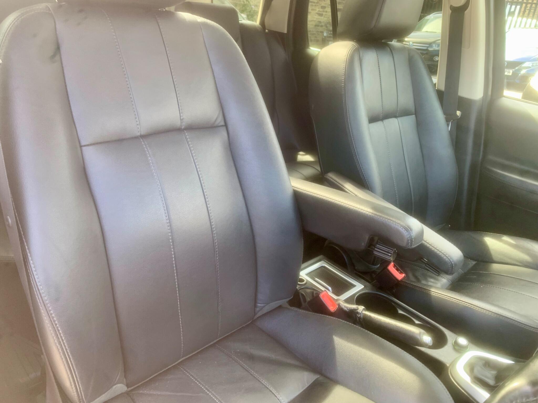 Land Rover Freelander 2 view 21