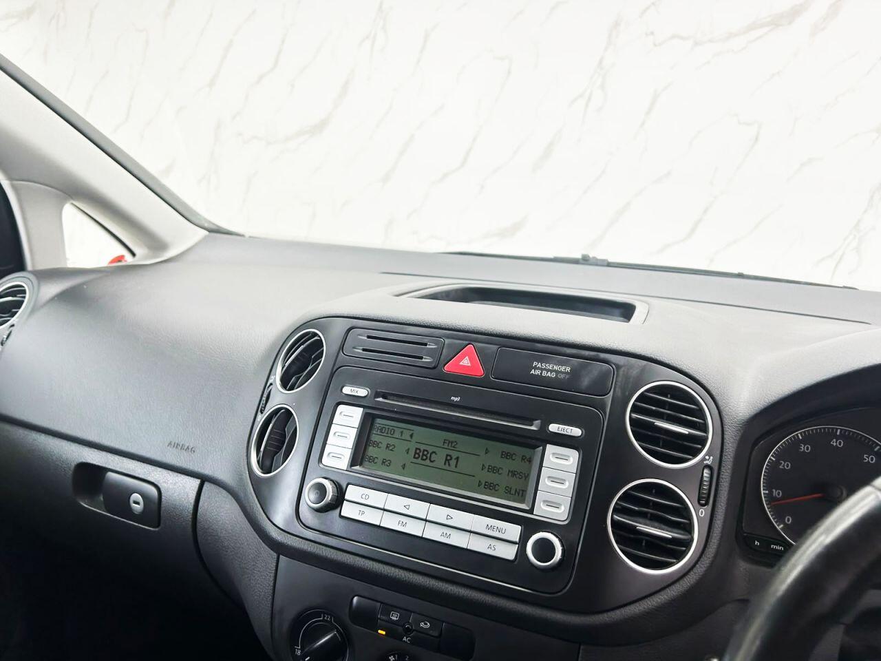 Volkswagen Golf Plus view 15