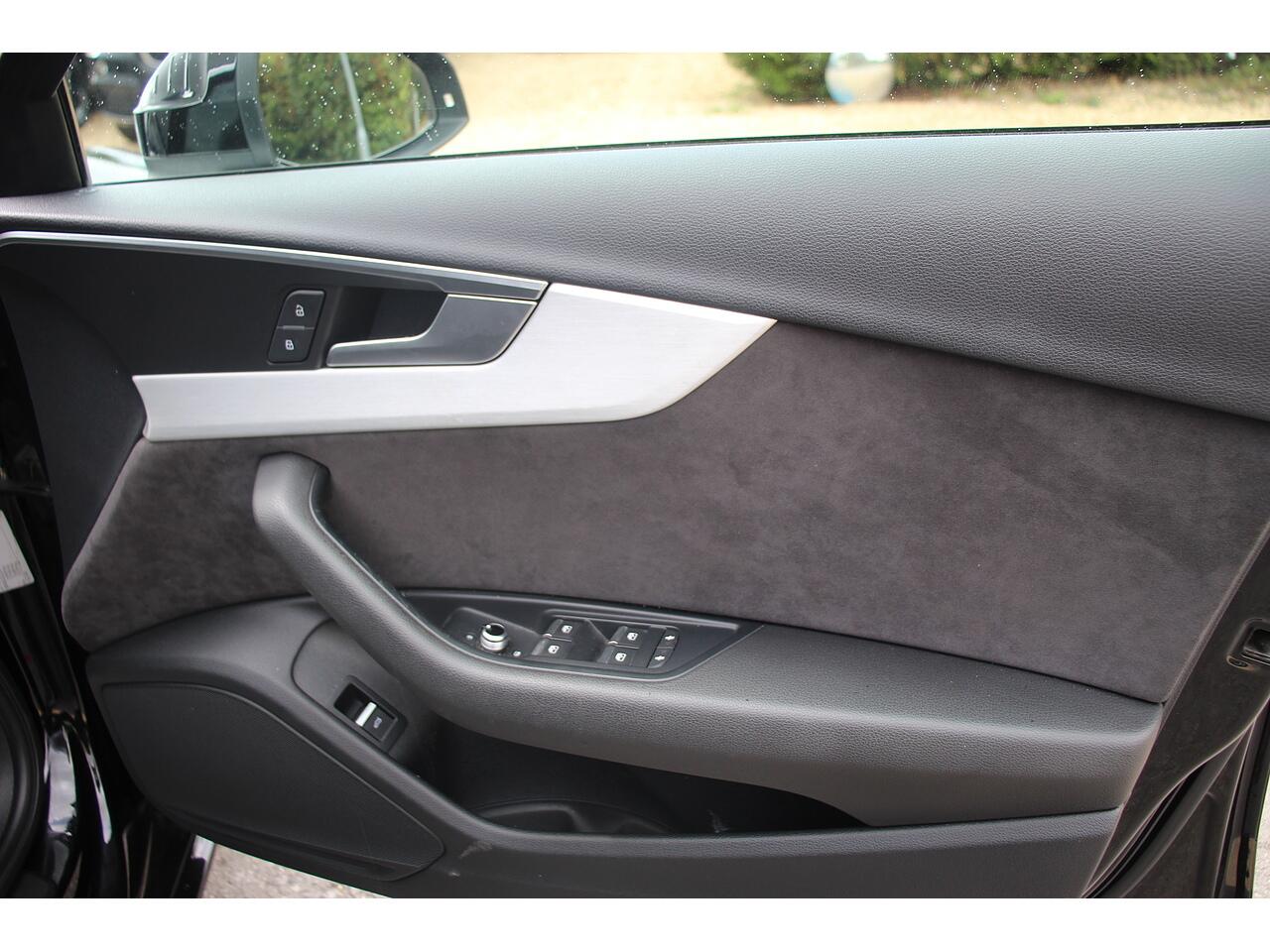 Audi A4 view 39