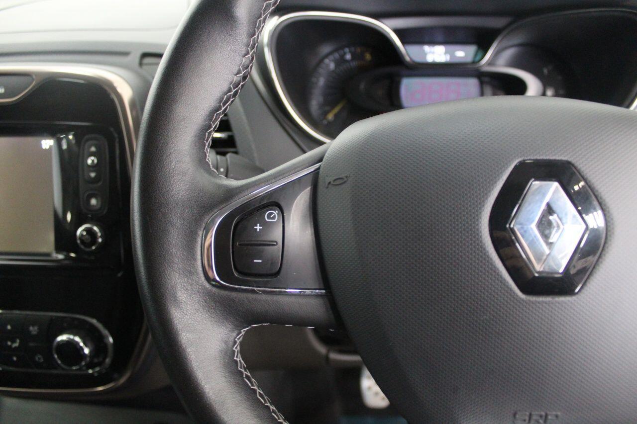 Renault Captur view 45