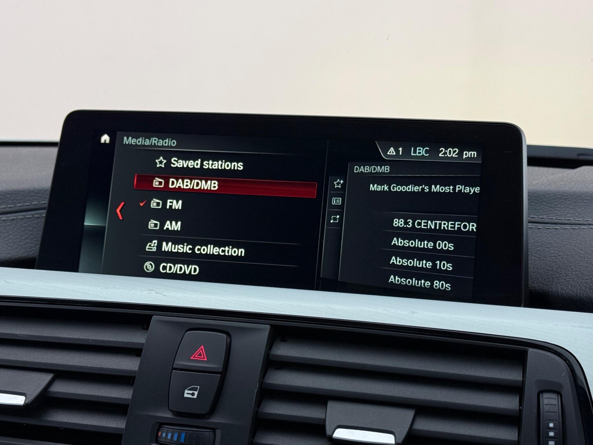 BMW 3 Series view 30