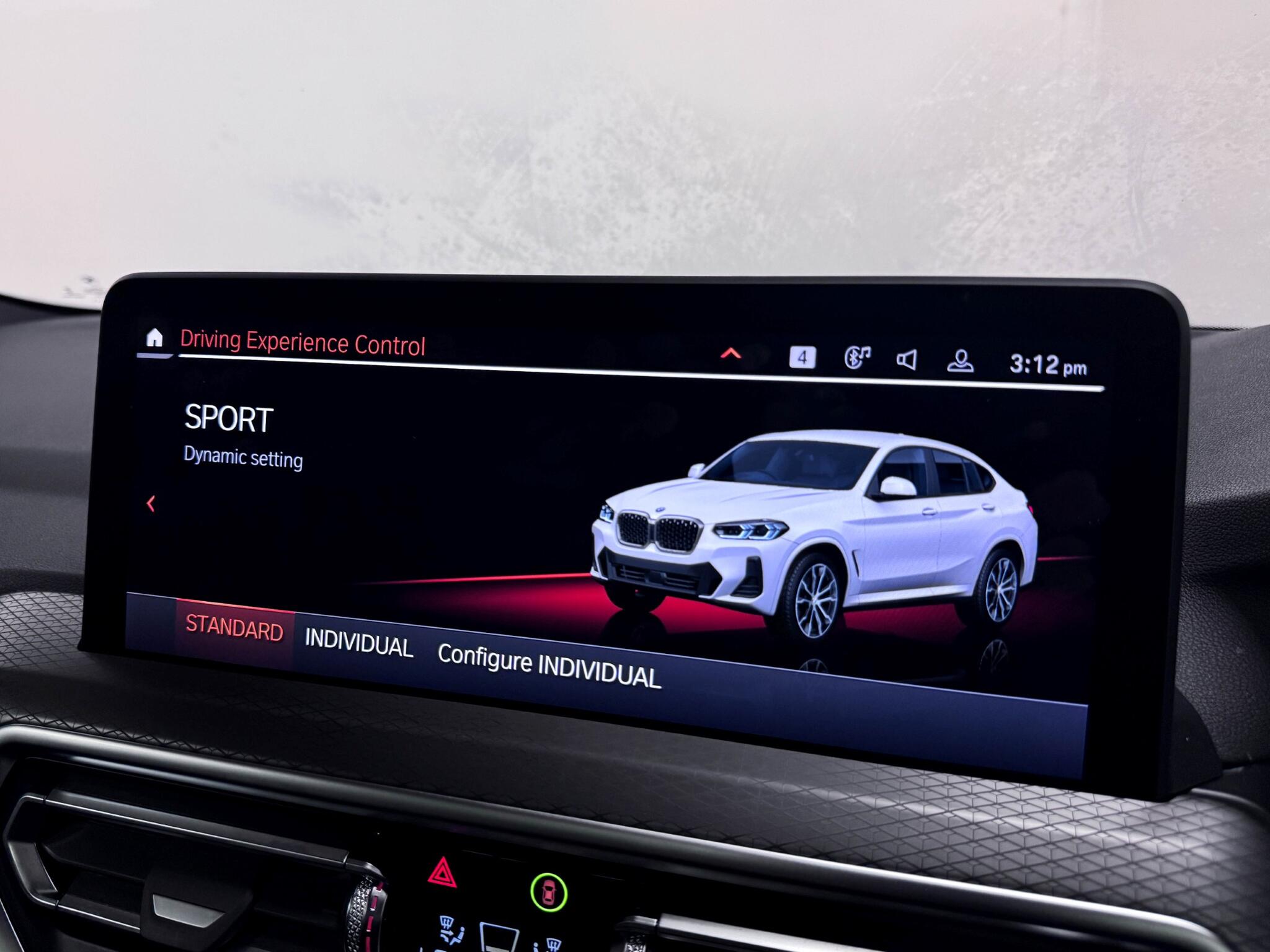 BMW X4 view 56
