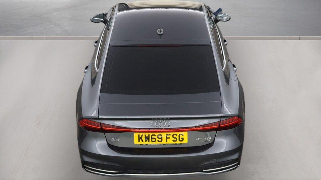 Audi A7 view 8
