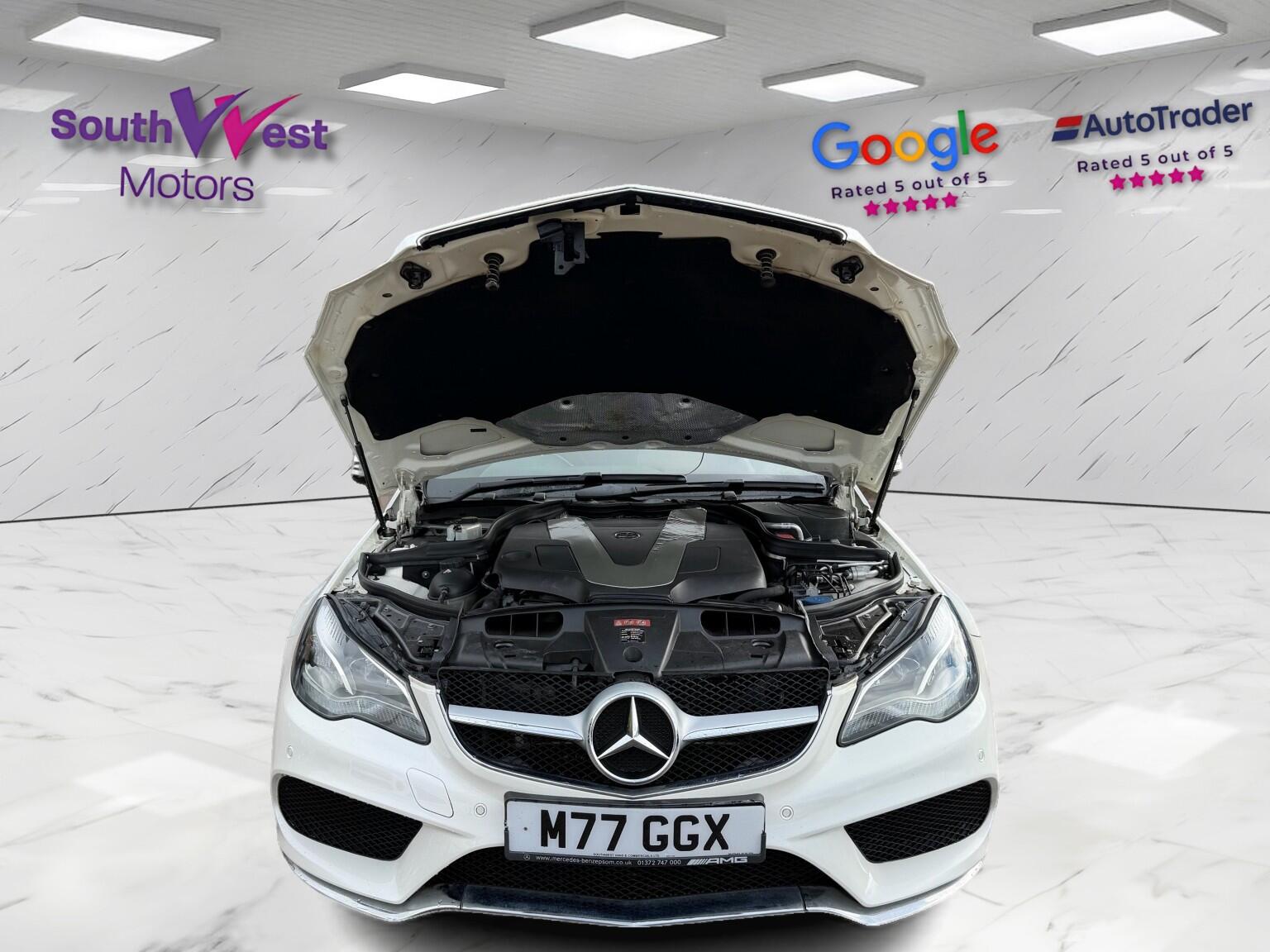Mercedes-Benz E-Class view 23