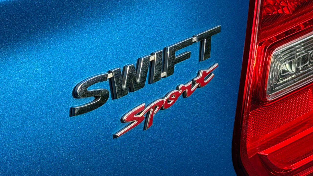 Suzuki Swift view 40