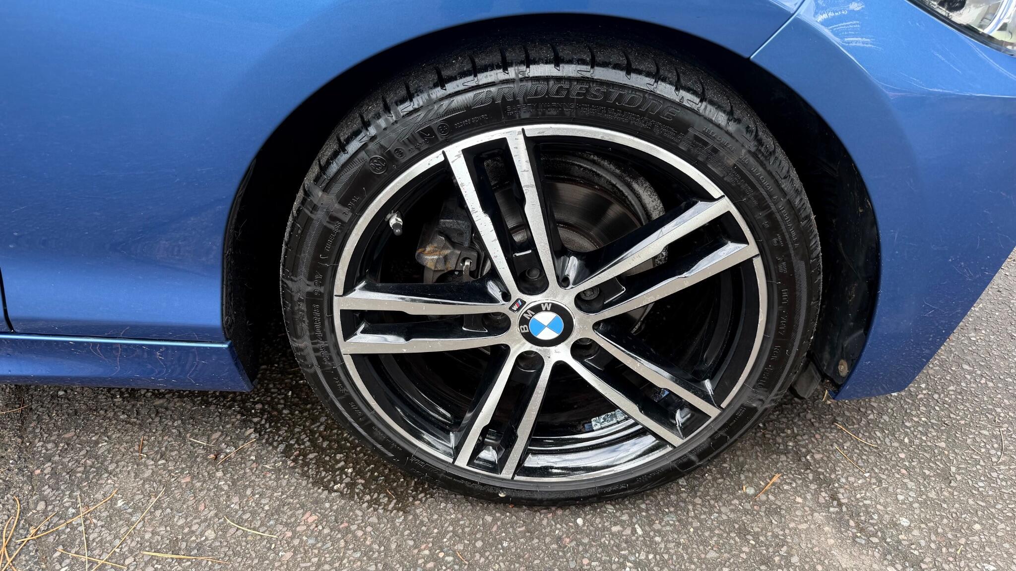 BMW 2 Series view 41