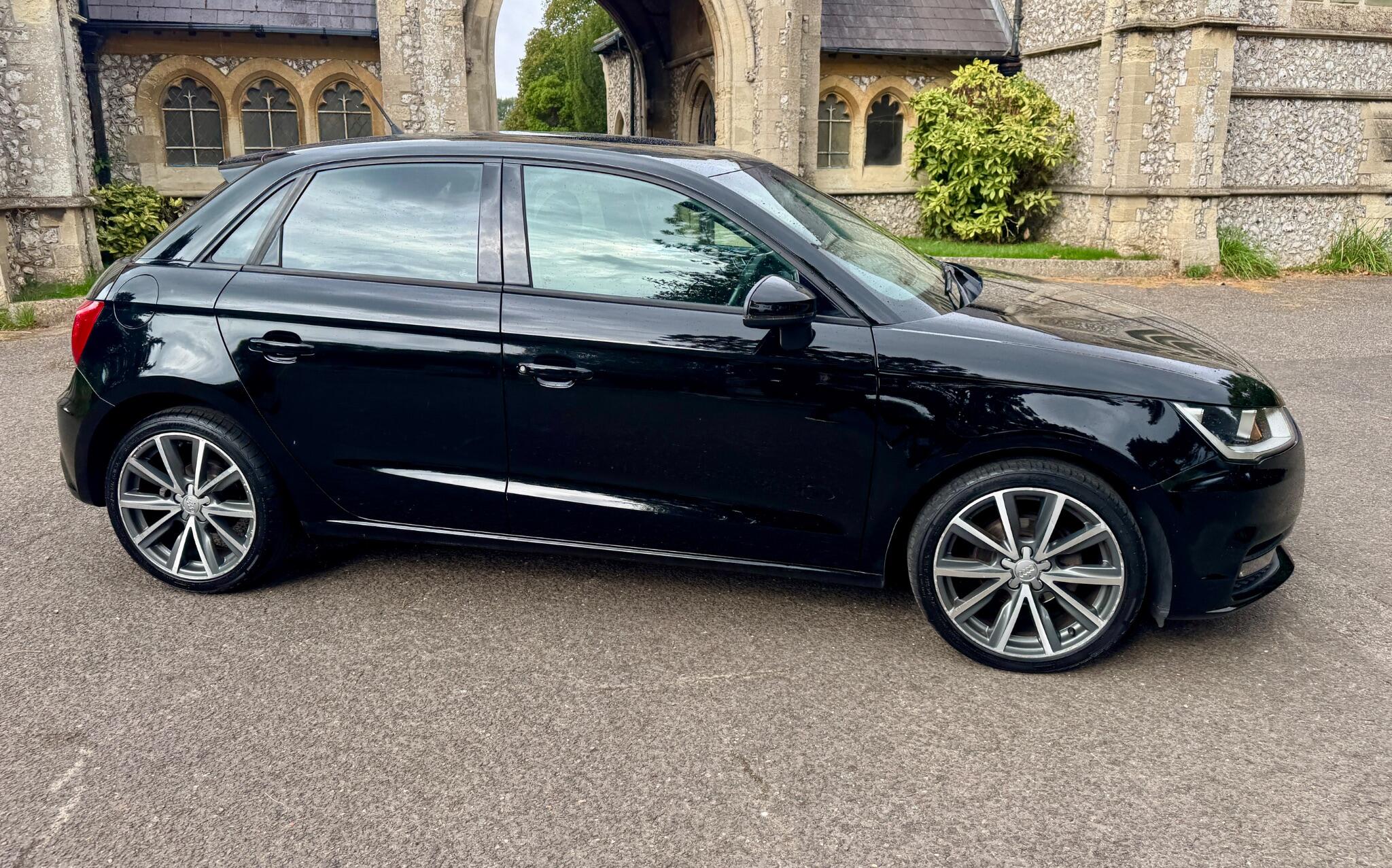 Audi A1 view 20