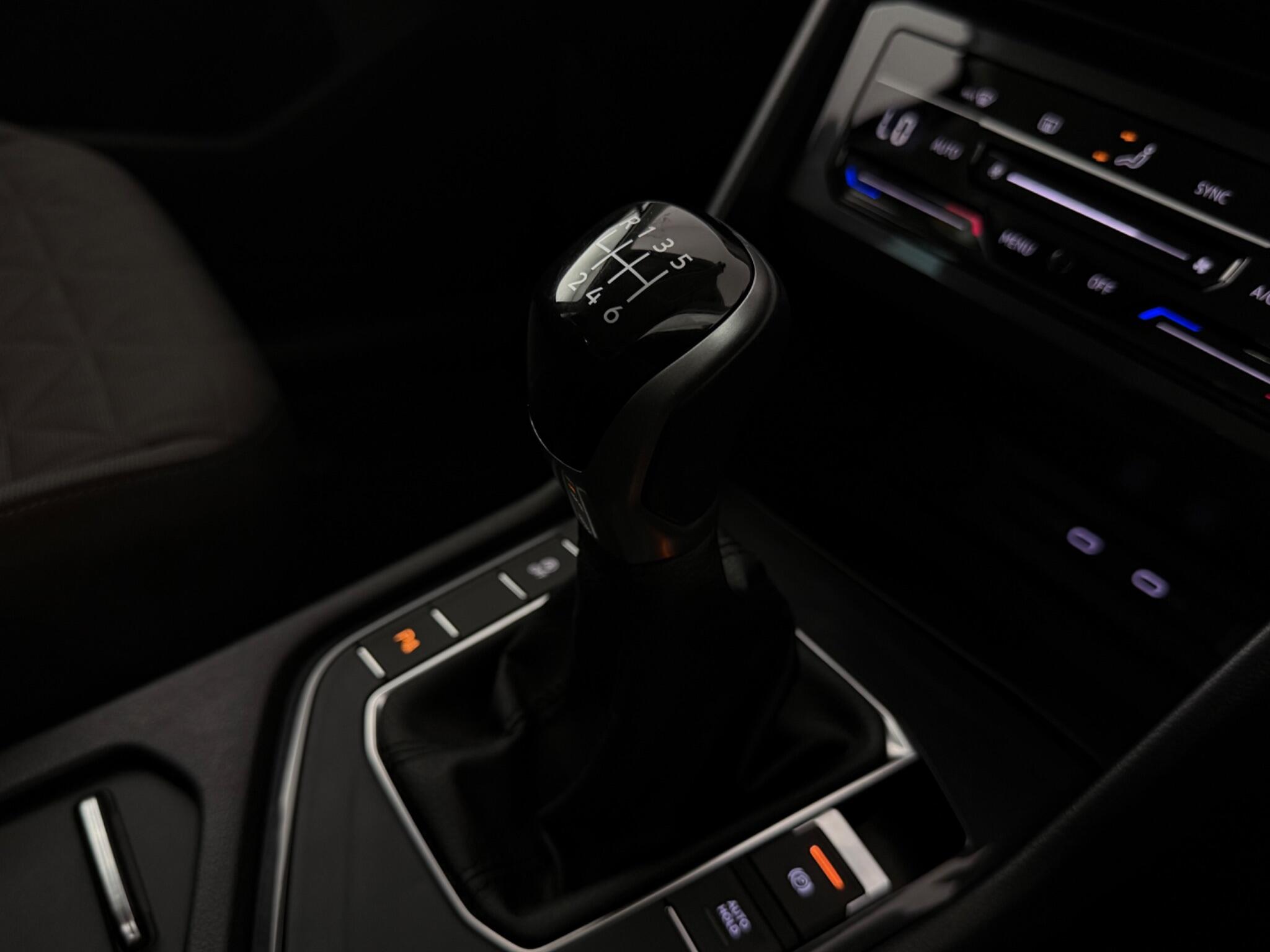 Volkswagen Tiguan view 22
