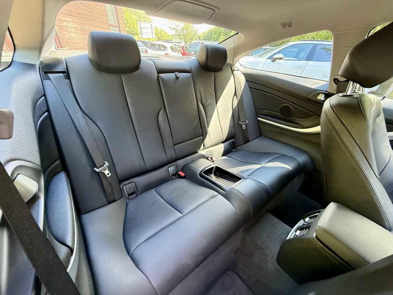 BMW 4 Series view 25