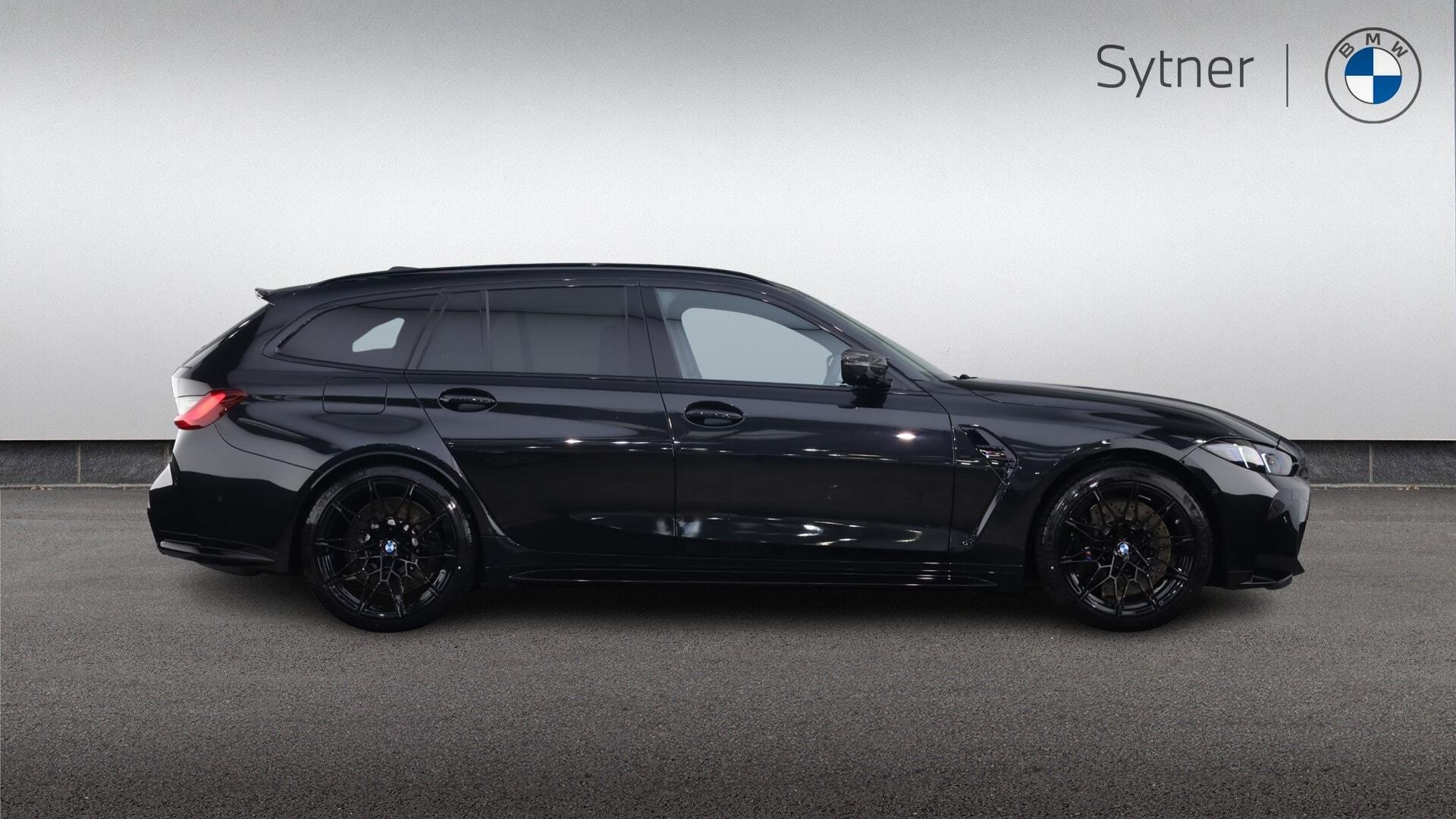 BMW M3 view 3