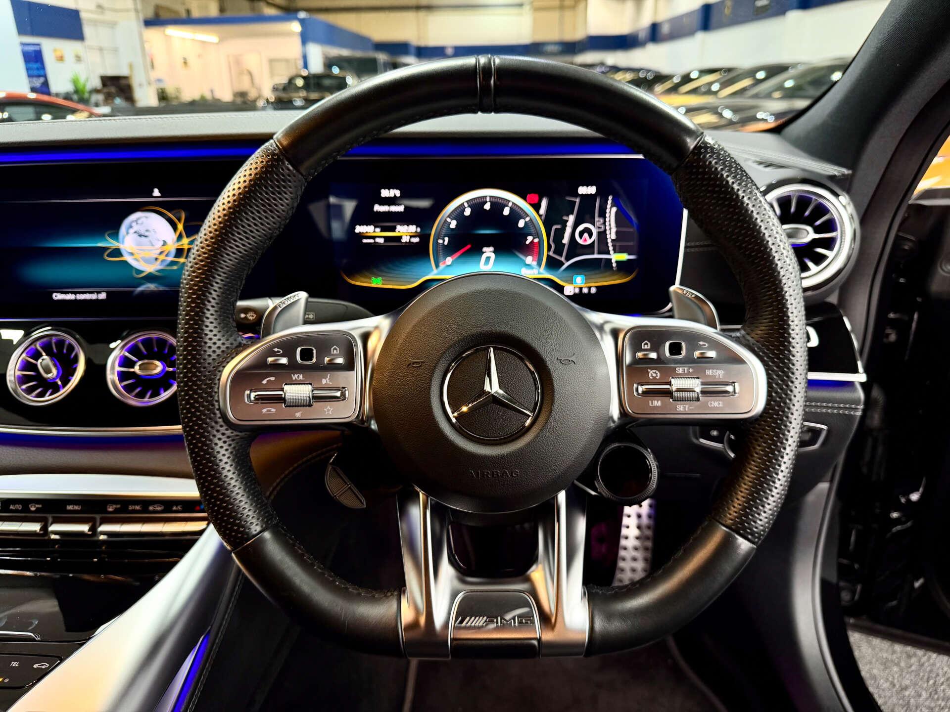 Mercedes-Benz Amg GT view 37
