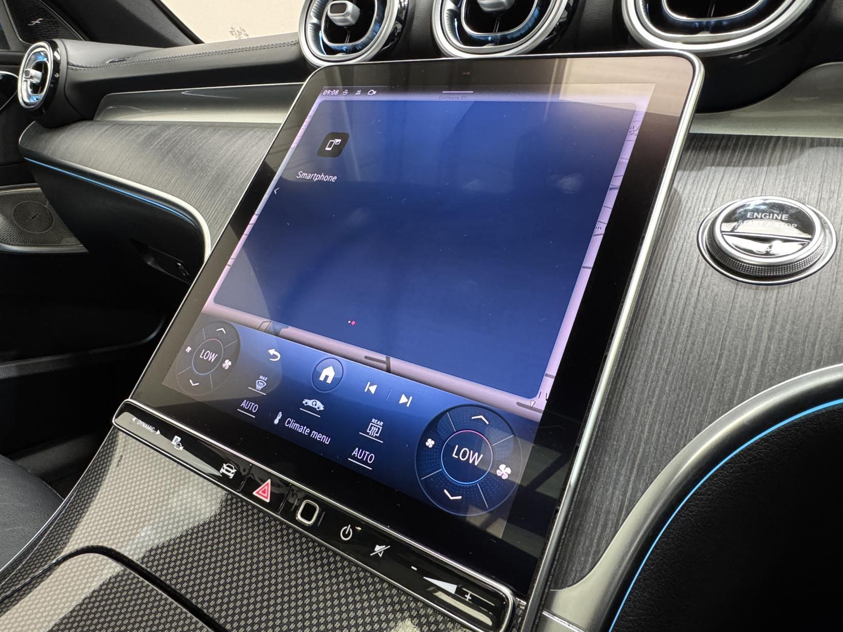 Mercedes-Benz C Class view 28