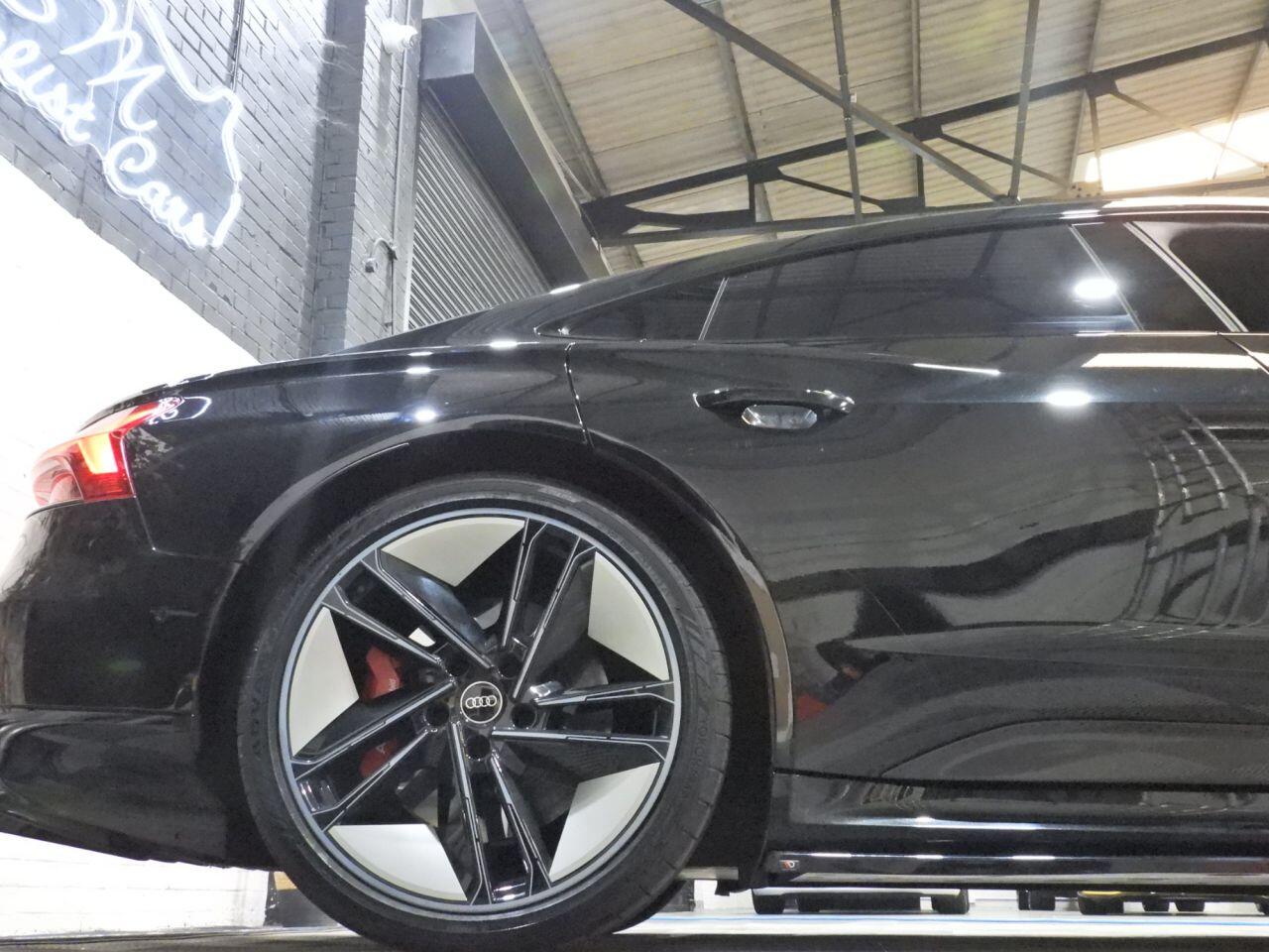 Audi E-Tron GT view 12