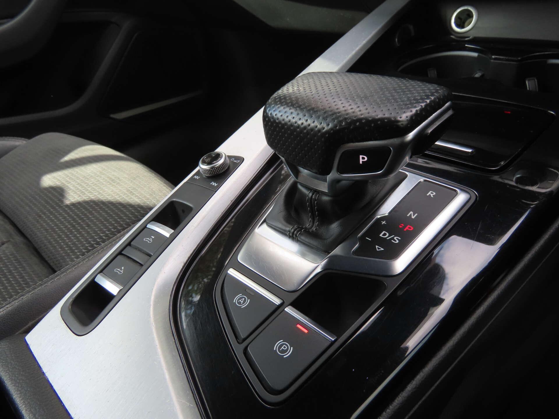 Audi A5 view 16