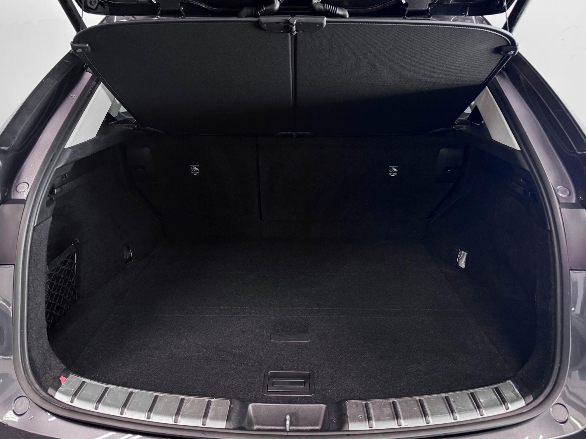 Lexus NX view 7