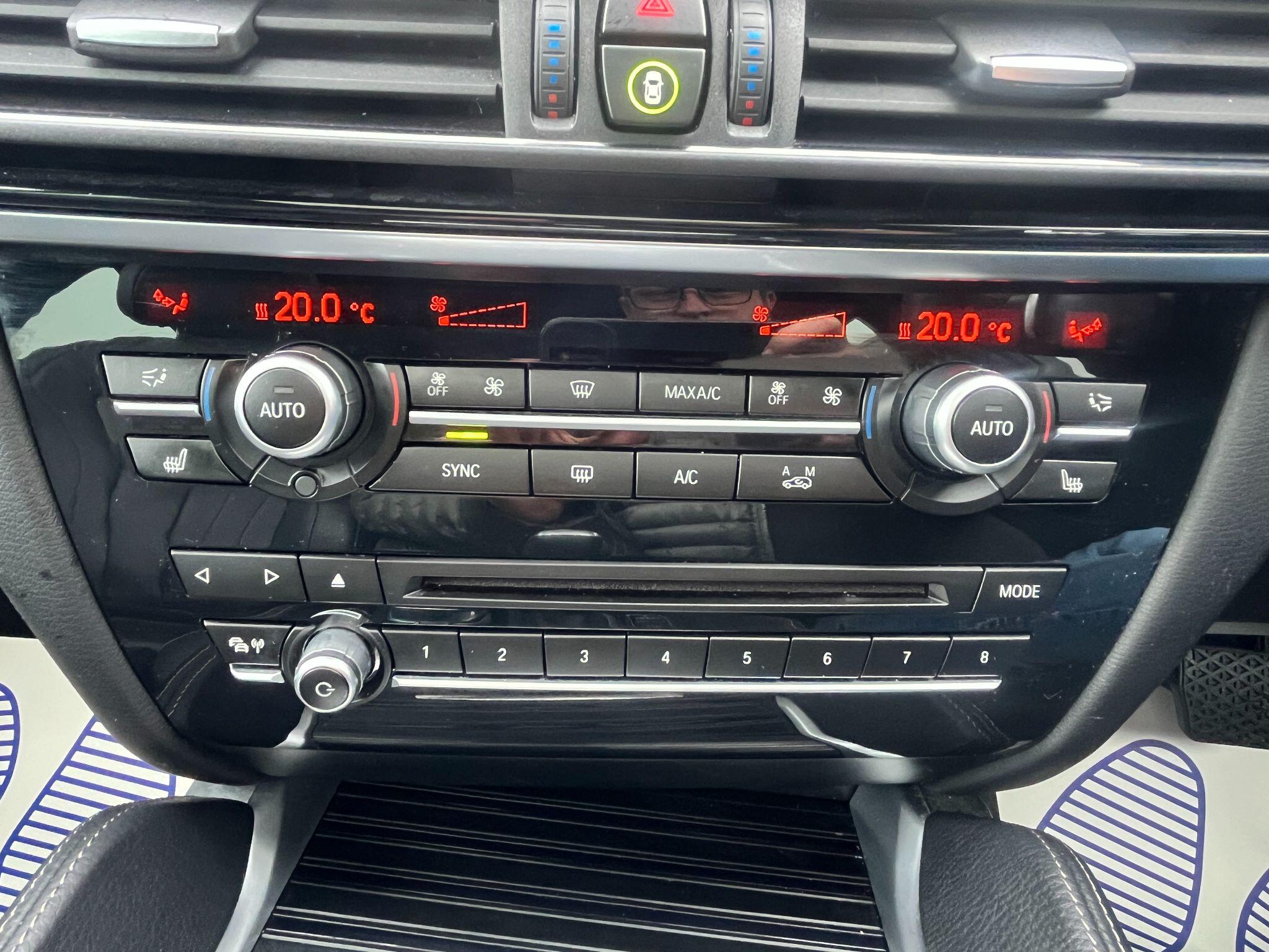 BMW X6 view 20