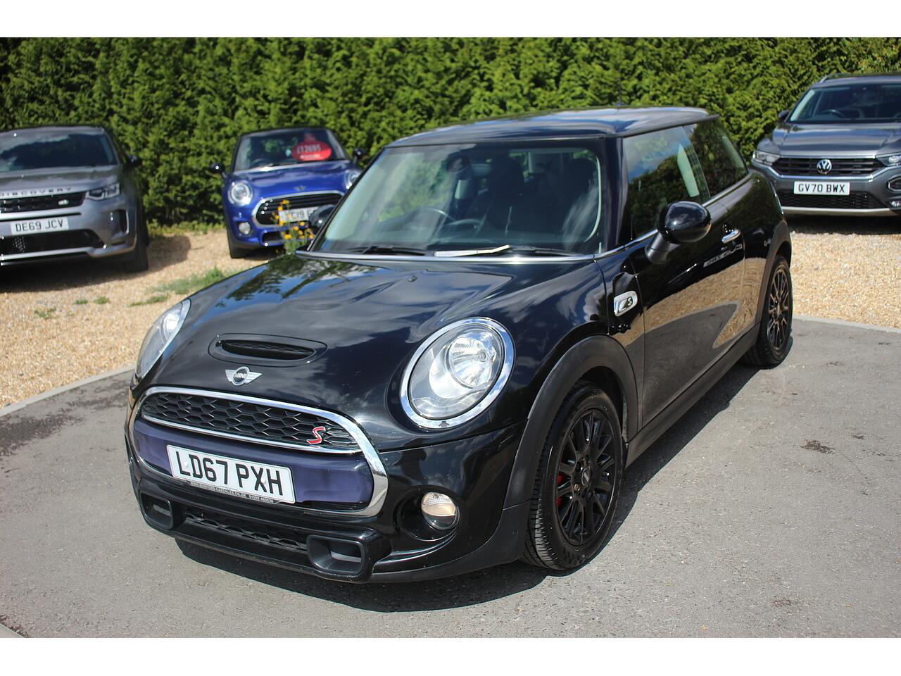 Mini Cooper view 5