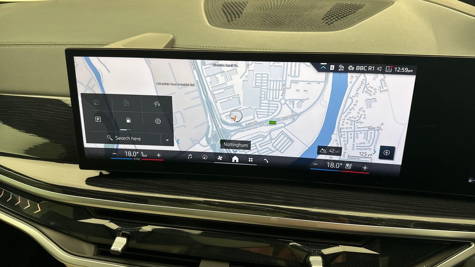 BMW X6 view 27