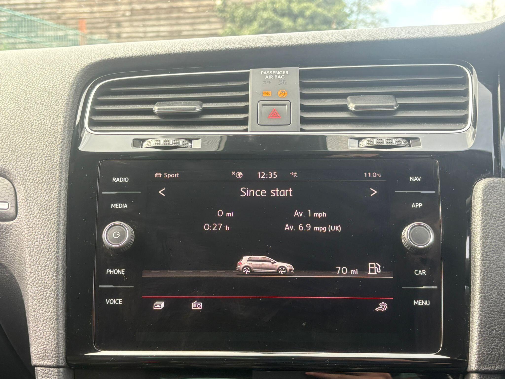 Volkswagen Golf view 12