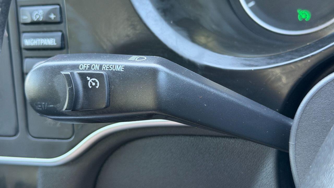 Saab 9-3 view 19