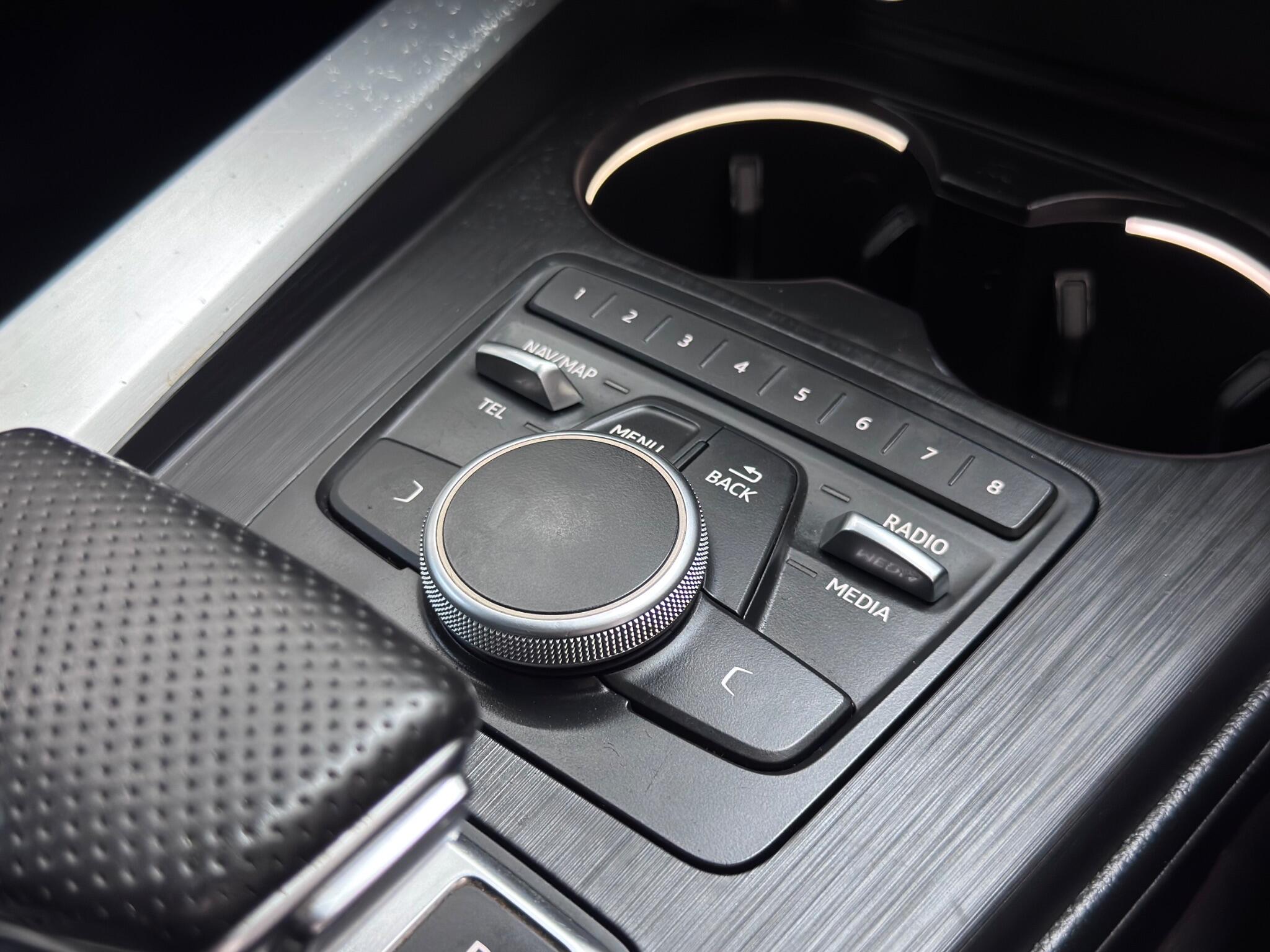 Audi A4 view 37
