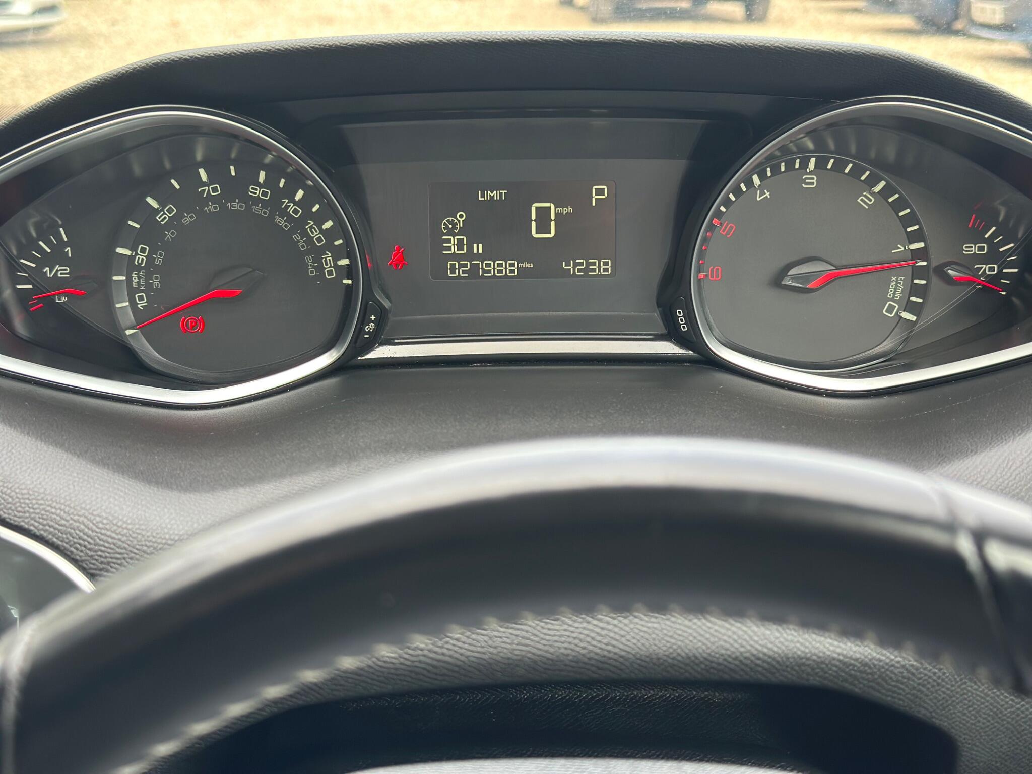Peugeot 308 view 29