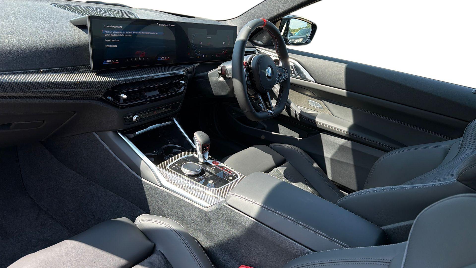 BMW M4 view 7