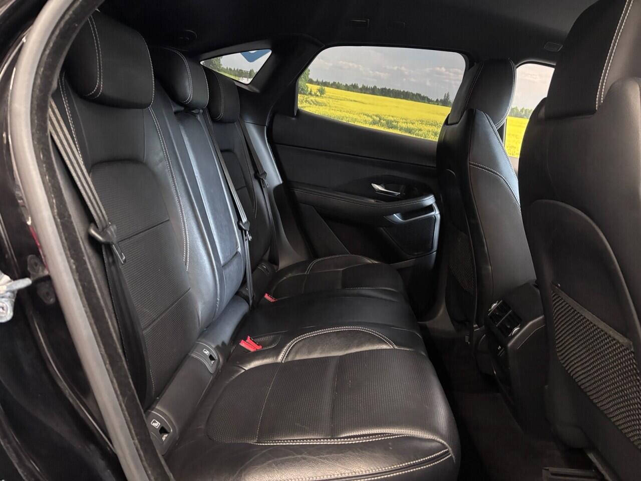 Jaguar E-Pace view 20