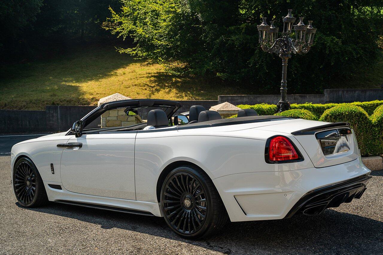 Rolls-Royce Dawn view 114