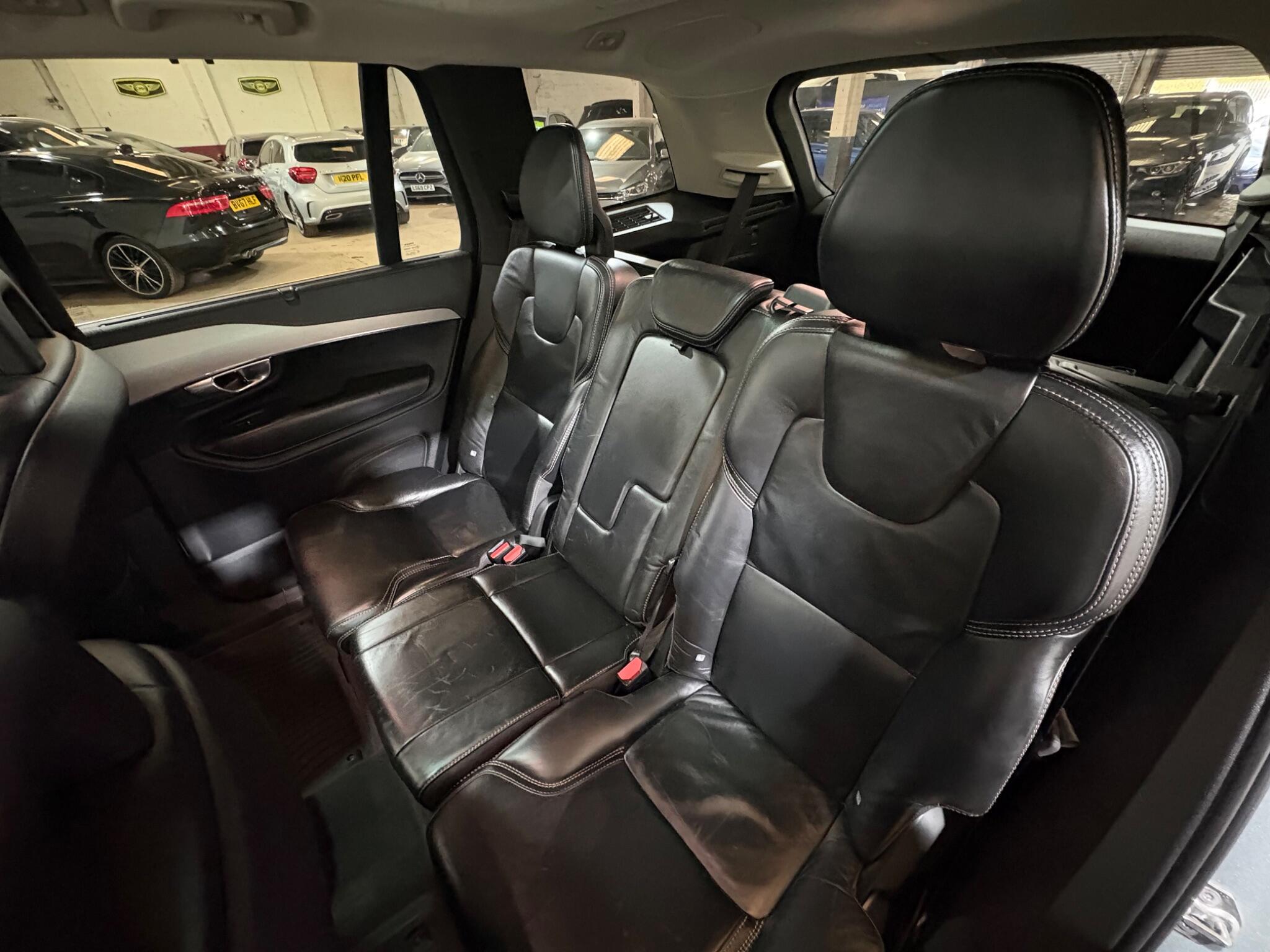 Volvo XC90 view 66
