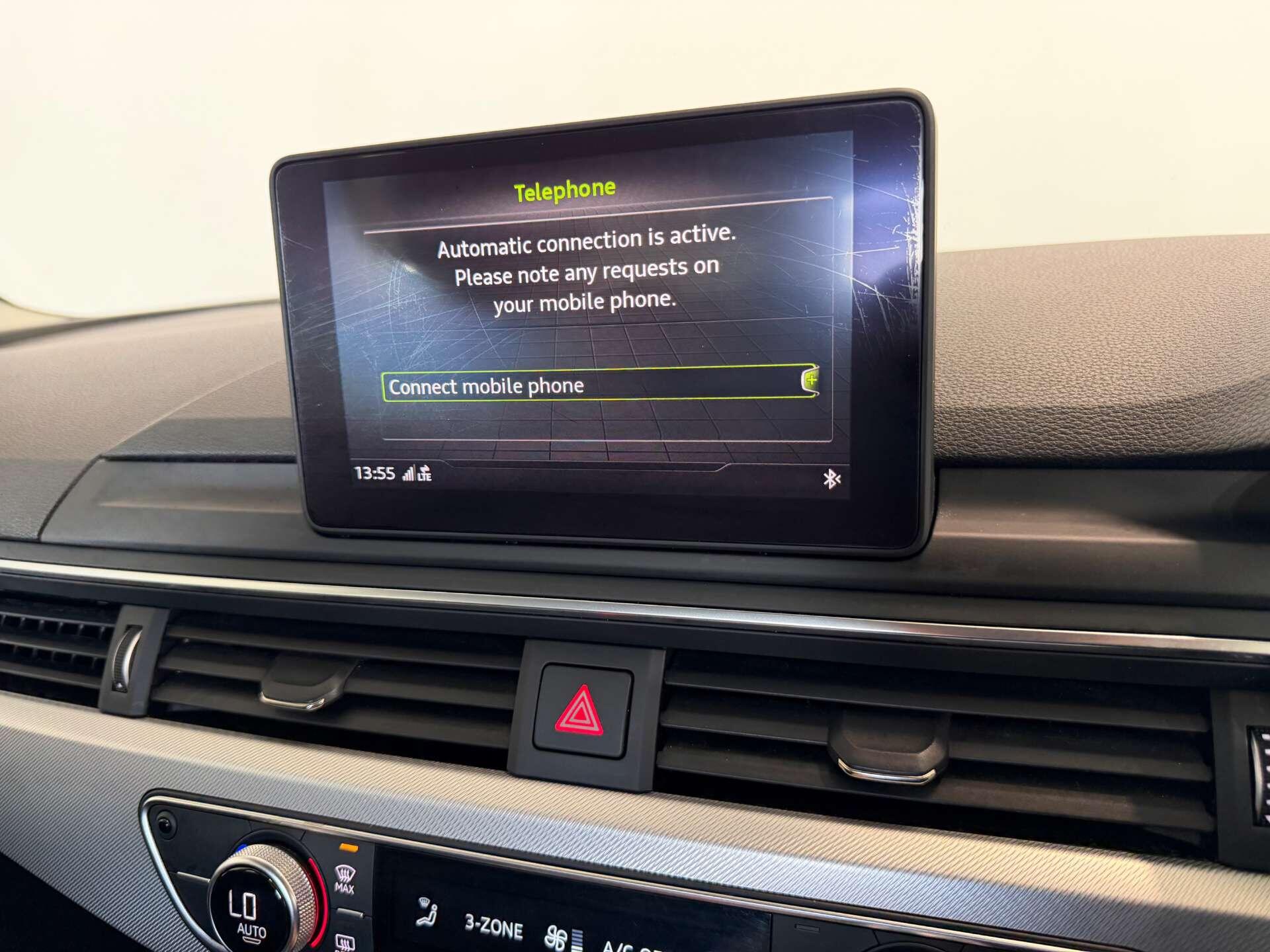 Audi A4 view 45