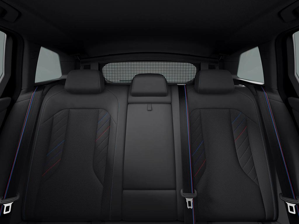 BMW X3 view 10