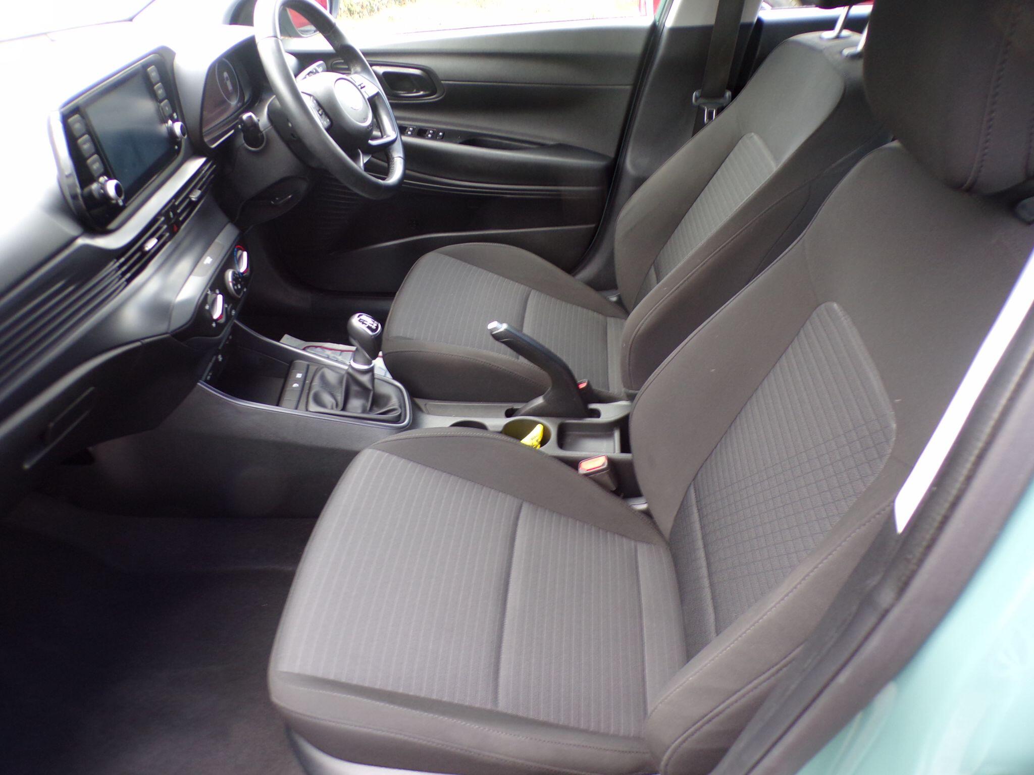 Hyundai I20 view 15