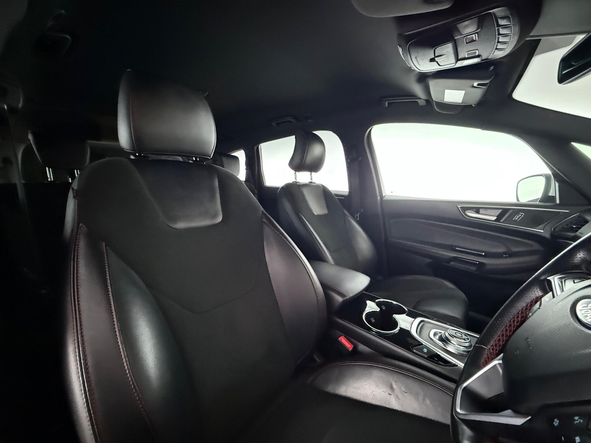 Ford S-Max view 26