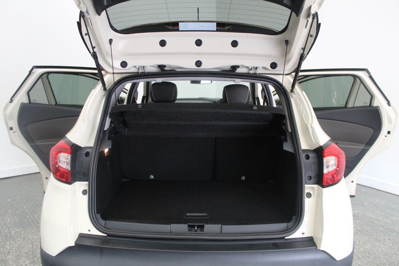 Renault Captur view 22