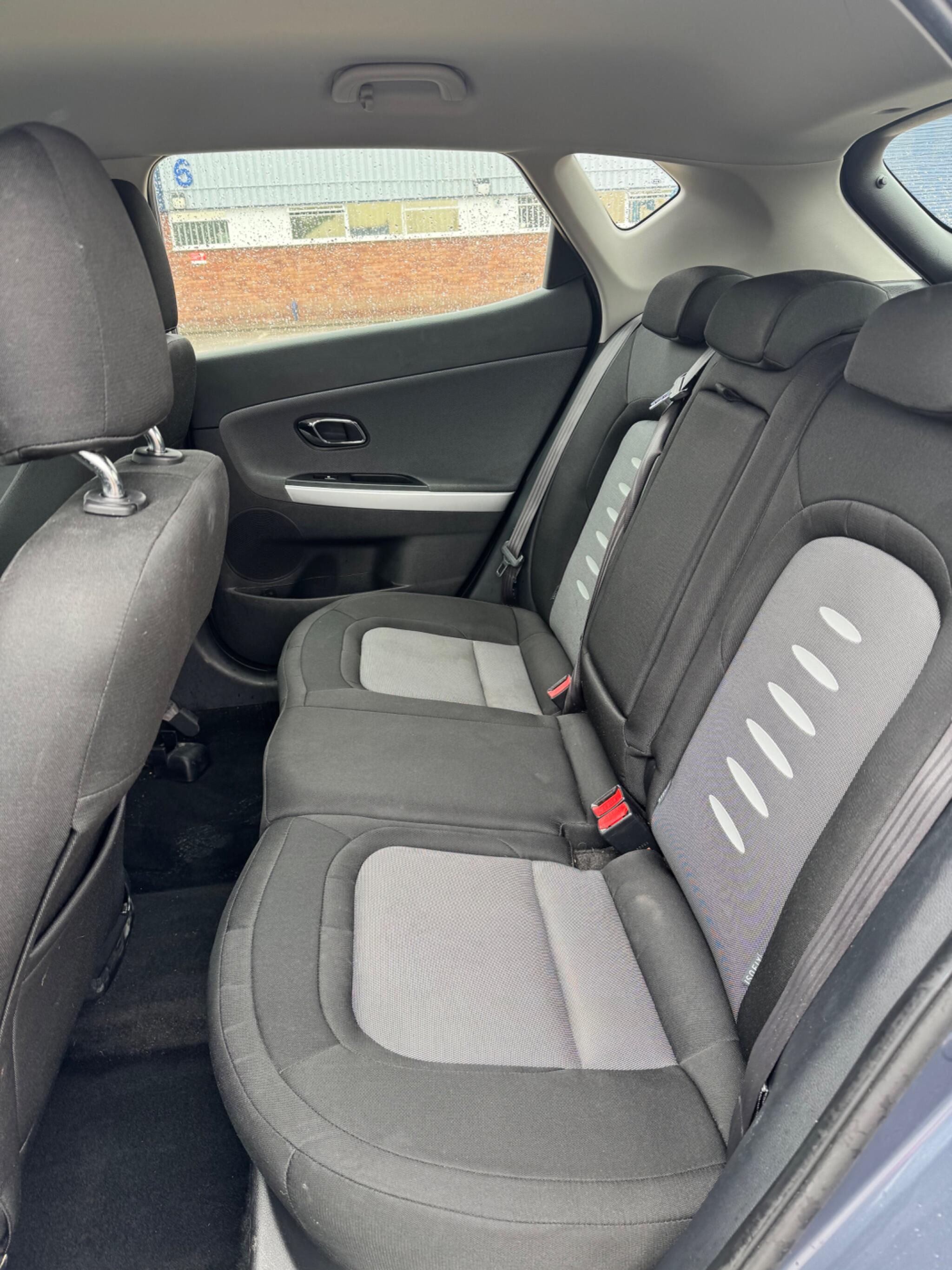 Kia Ceed view 25