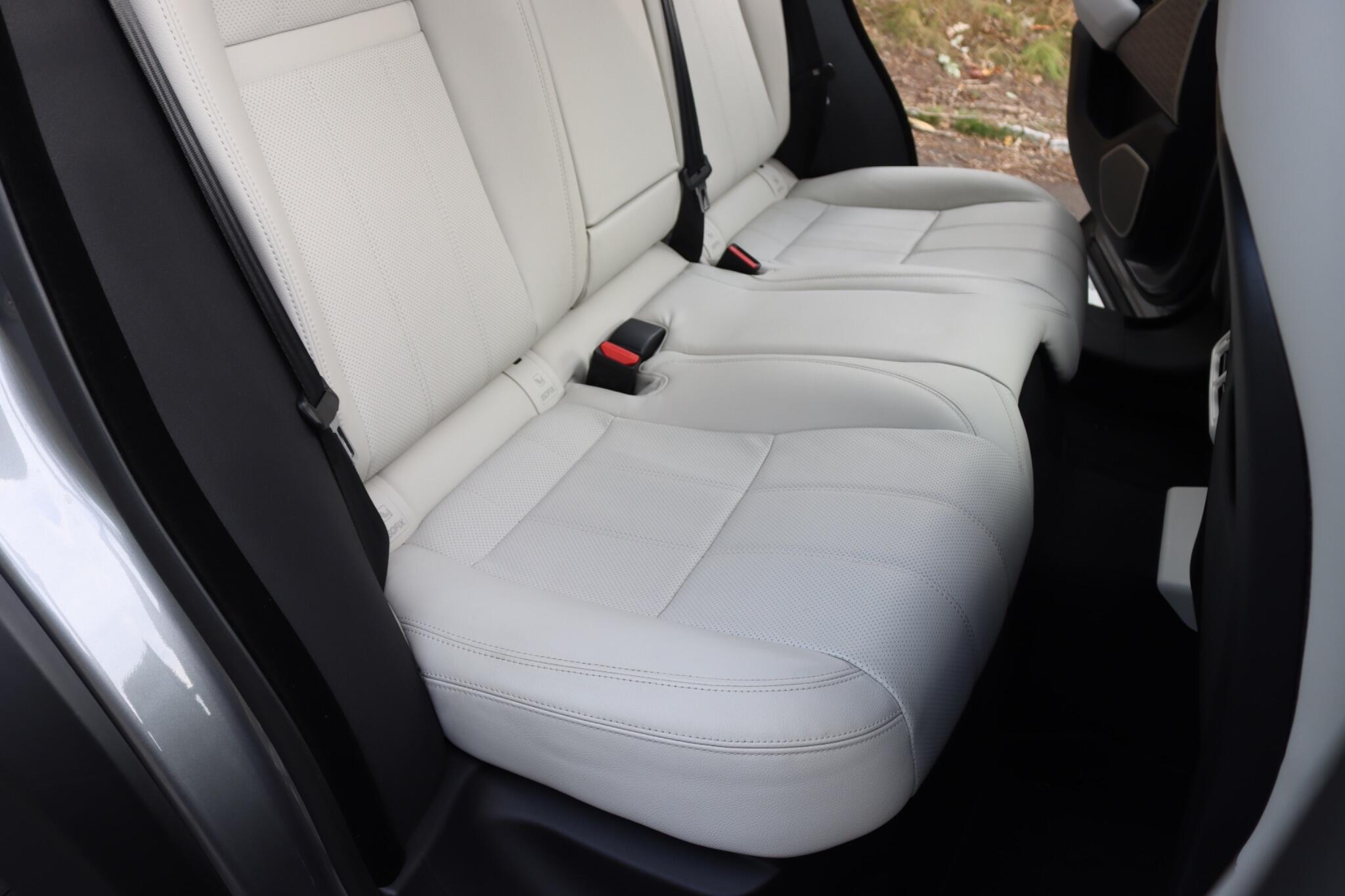 Land Rover Range Rover Velar view 49
