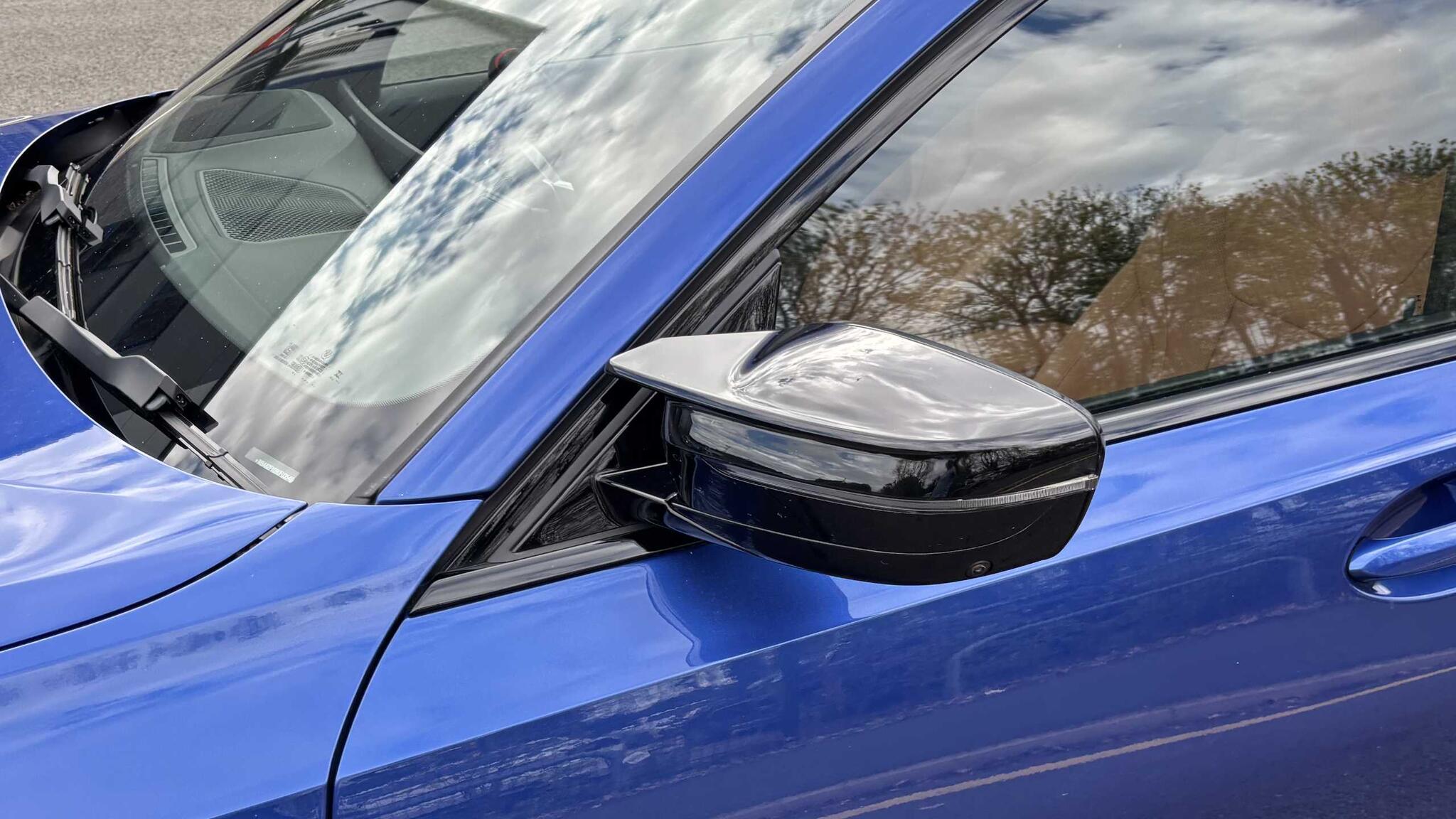 BMW 3 Series view 38