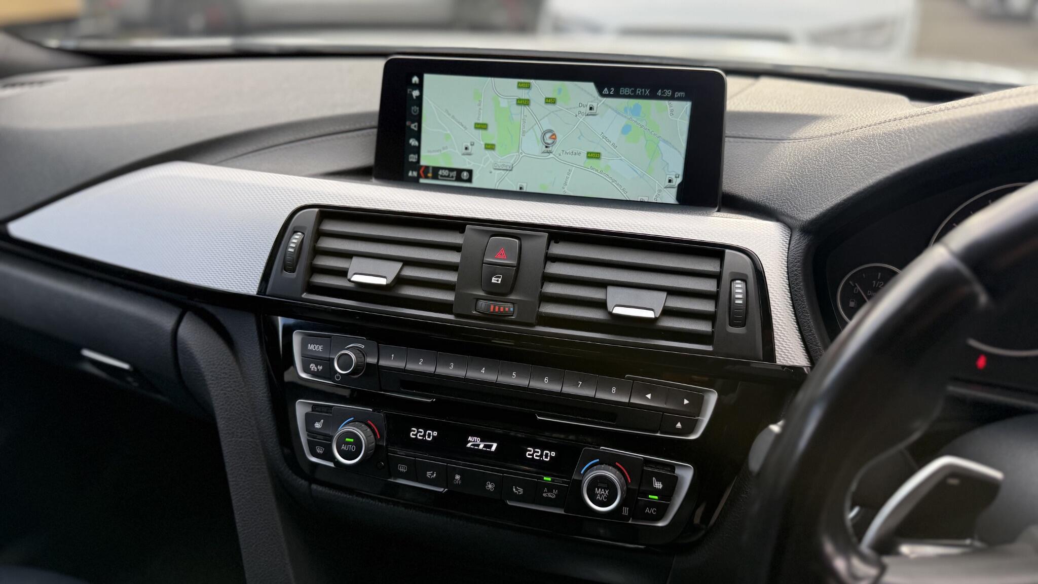 BMW 4 Series view 25