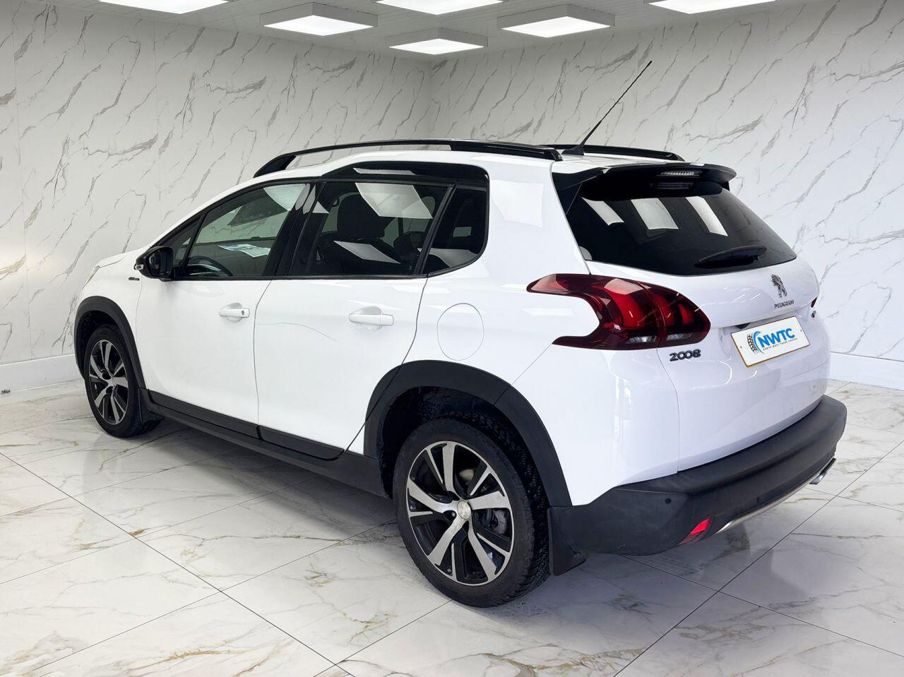 Peugeot 2008 view 9