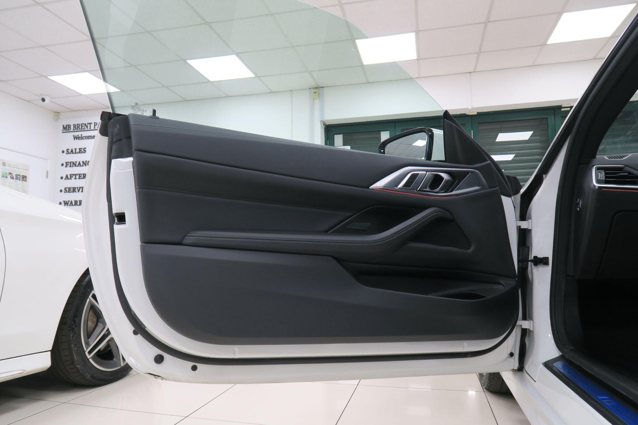 BMW 4 Series view 13