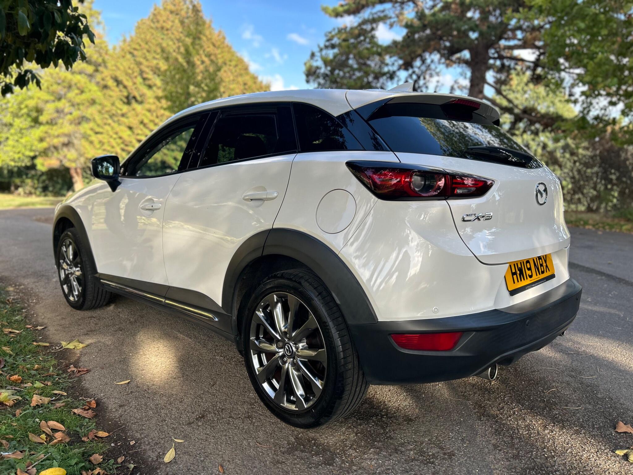 Mazda CX-3 view 8
